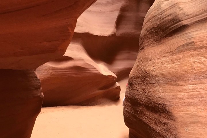 Antelope Canyon X Hiking Tours | Taadidiin Tours
